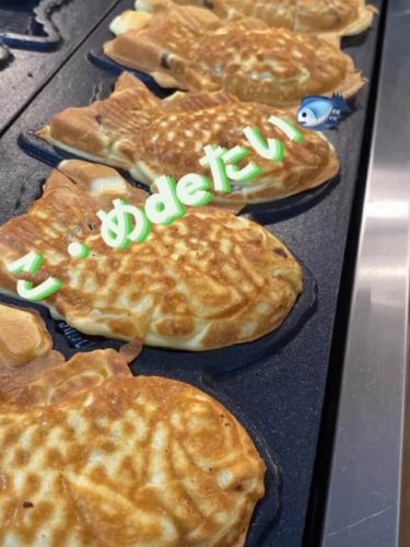 🍓草莓节🍓
“可咀嚼草莓圣代”

◾️参与活动的门店
RIZ CAFE 753
@rizcafe753

来自 Miki！一家专营米饭的美食店！
米制甜点和创新食品

山田锦稻米产区一家鲜为人知的咖啡馆🌾
作为一名稻农，我知道如何把米饭煮得美味。
我们将把它作为午餐和甜点供应！

◾️提供的产品
・米粉鲷鱼烧
・冰镇草莓苹果酒
・草莓大福
・抱歉，米饭有点多。

◾️日期和时间：4月12日（星期日）上午11:00 - 下午3:00
◾️地点：兵库县乐野生活中心中央广场
神户市西区关出町小津鹿野30-17

————————————————

FiveCountryCafe
神户市西区上町小津野30-17
兵库乐野生活中心
0789955660
工作日 11:00~17:00
周末及节假日：8:00-17:00
免费停车
请在我们的网站上进行预订。
https://fivecountrycafe.owst.jp

＃草莓
＃草莓
#草莓节
#草莓节
＃事件