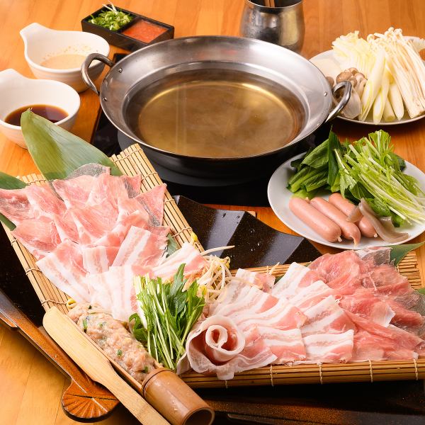 Shabu-shabu “All-you-can-eat carefully selected beef and carefully selected pork course” 3,880 yen (tax included)