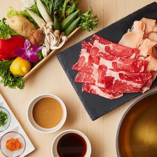 Lunchtime only! [90-minute all-you-can-eat course] Adults 2,000 yen (tax included) Meat quantity course with fixed amount of meat is 1,100 yen (tax included)