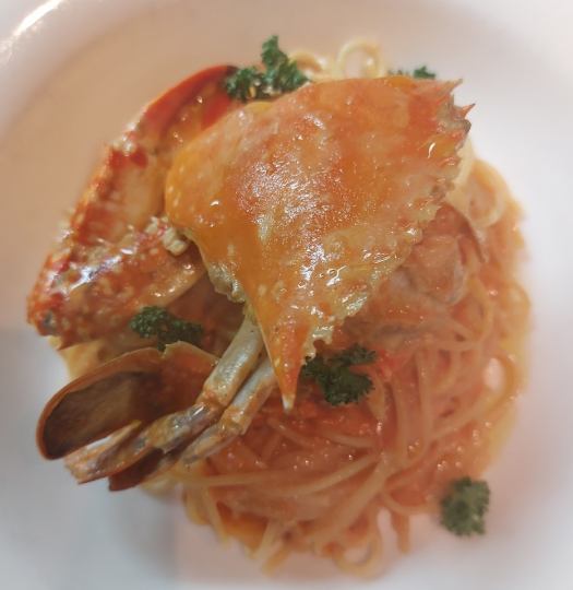 渡り蟹のトマトクリーム　タリオリーニ