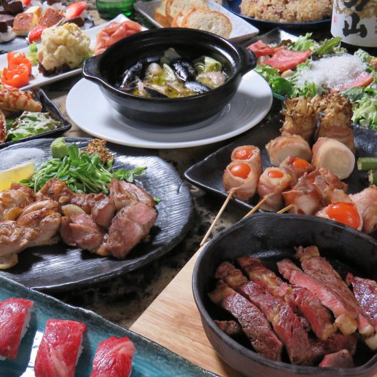 我們有各種特色肉類菜餚，包括炭烤肉壽司以及烤肉壽司。