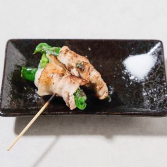 サクッと長芋巻き/芳醇舞茸巻き/ふわっとエノキ巻き/店長の天敵ピーマン巻き