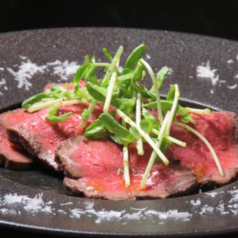 Charcoal-grilled roast beef from Hokkaido beef