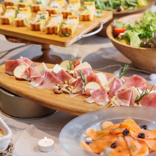 貸し切り立食ビュッフェ