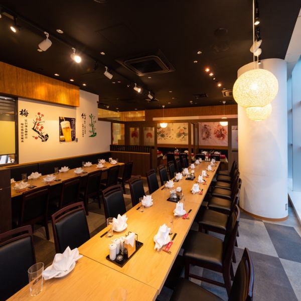 [Private: 50-65 people seated / 70 people standing] Our restaurant can also be reserved for private banquets, dinners, celebrations, and entertainment.From 50 people, we can accommodate up to 65 people seated, and up to 70 people standing.We will brighten up your banquet with authentic, creative Chinese courses that are particular about ingredients and seasonality.Please feel free to contact us with your dates, number of guests, etc.