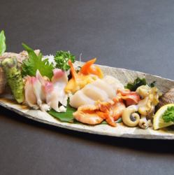 Assorted live shellfish sashimi (for 2 people)