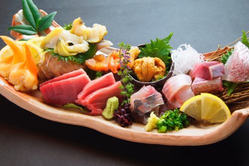 One push of the general! "Assorted 10 kinds of sashimi (for 2 people)"
