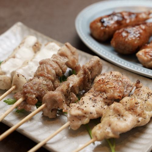 【国産の焼き鳥とアテ】