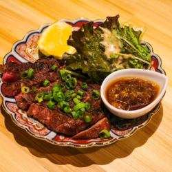 牛タン炭火焼き 自家製ジャポネソース