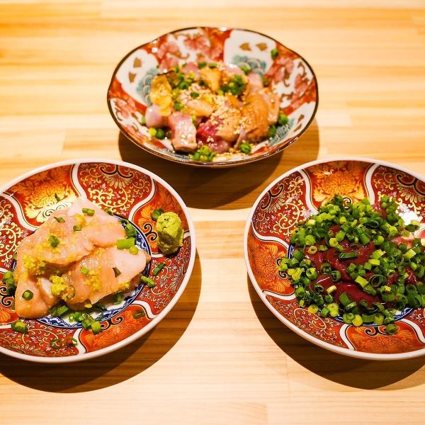 【名物】鶏のたたき・鶏わさ・低温調理鶏レバーねぎまみれ