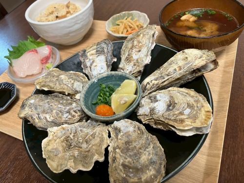贅沢な海の幸を楽しめる御膳、種類豊富な定食をご用意!