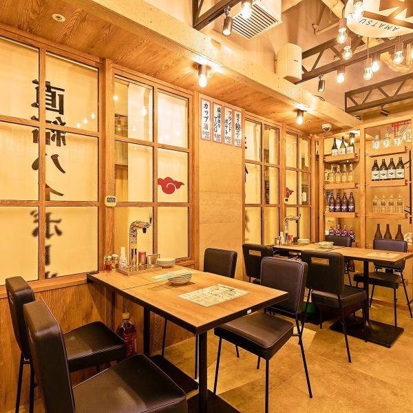 <Excellent access within a 2-minute walk from Higashi-Umeda Station> A bar with a slightly mature atmosphere.We have table seats that are perfect for when you want to talk with friends slowly, and seats for one person or a date, so please feel free to drop by ♪