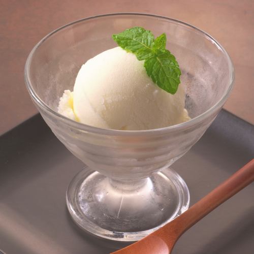 Coconut milk ice cream "Ai Timugati"