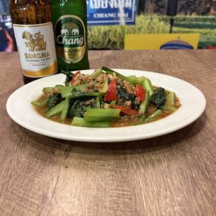 豚肉入り 小松名のオイスター炒め「パット コマツナ サイ ムー」