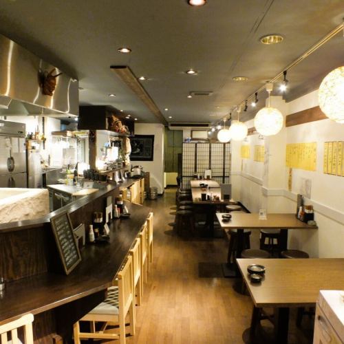最大64名まで収容可!ゆったり寛げる座敷、広々テーブル席、個室まで完備。各種宴会におすすめです。お気軽にご相談ください♪