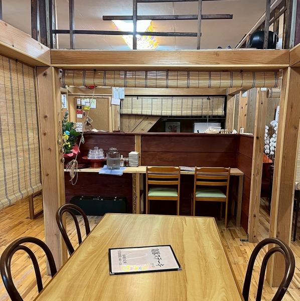 【ゆったりステーキを楽しめます♪】美味しいステーキをお楽しみいただける空間となっています。ゆったりとした時間が流れる落ち着いた空間は、ご友人との食事はもちろん、ご家族やデートなど様々なシーンに最適です。美味しい料理とともに、心ゆくまで特別な時間をお過ごしください。