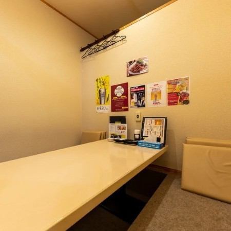 普段の飲み会から歓送迎会、忘新年会など利用シーンに合わせて御利用頂けます。お気軽に店舗までお問い合わせください。会食や商談など、ビジネスシーンに最適です。季節の食材にこだわった美味しいお食事と、温かいおもてなしで、ゆったりと寛ぐ事ができます。
