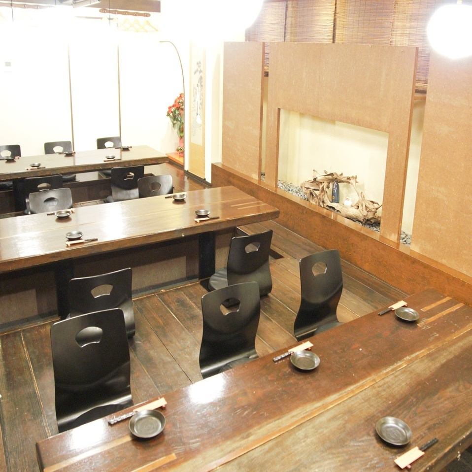 宴会・慰労会・接待など２０名～３０名様まで可能な完全個室席。