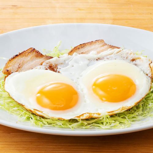 茄子味噌炒め／焼豚エッグ／出汁巻き玉子　各