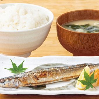 【新鮮】生さんま塩焼き<定食>