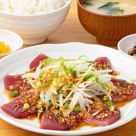 [新鮮！]かつお刺　ニンニクネギ醤油ダレ定食