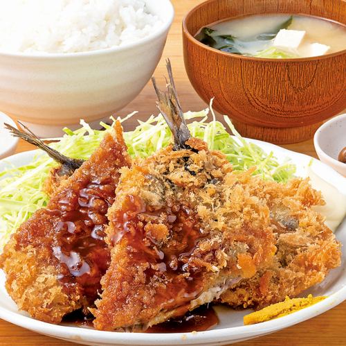 [大満足]イワシフライ定食