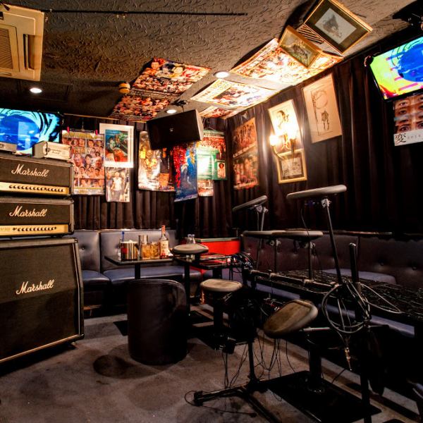【◎ ♪ for various banquets】 From small private charter to large party up to 50 people OK! Because karaoke can be played with raw band playing ♪ Party plan is perfect for banquets ♪ Party plan is from 19 o'clock to 22 o'clock All-you-can-drink 3 hours free all-you-can-drink & all you can eat & 4000 yen with karaoke and overwhelming cospa super cheap course !!! Please feel free to consult with the number of people, time, fee etc.