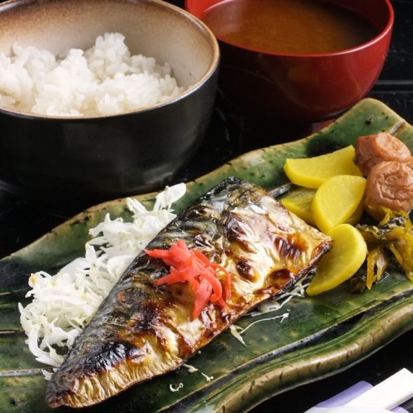 [Very popular] Grilled mackerel set meal