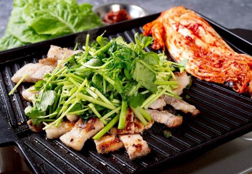 【ミナリサムギョプサル】 2890円（2名様分より）