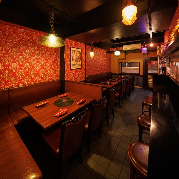 会社同僚との飲み会やパーティー女子会にもゆっくりとお食事を楽しんでいただけます☆大人数でのご宴会や、大人数での貸切も承っております。是非お気軽にお問い合わせください！≪15名まででソファー席フロア貸切≫、≪15名以上でお上がり2階席のフロア貸切≫