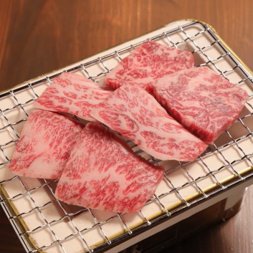 黒毛和牛カルビの3種盛り