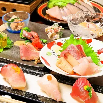 [Perfect for banquets] 10-course meal including fresh sashimi, beef steak, and grilled eel, with 120 minutes of all-you-can-drink for 7000 yen (tax included).