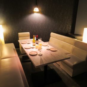 [Girls' night out/group party/birthday/anniversary] Perfect for banquets, dinner parties, and mom's parties ☆ Completely private room space for 4 to 8 people ◎ ~ Shinjuku Completely private Italian room Ark Lounge Shinjuku West Exit Ekimae store ~