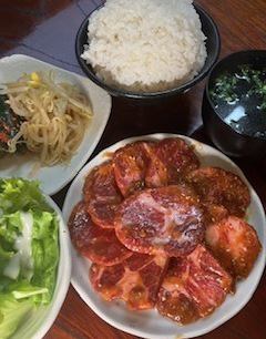 日替わり焼肉　たんカルビランチ