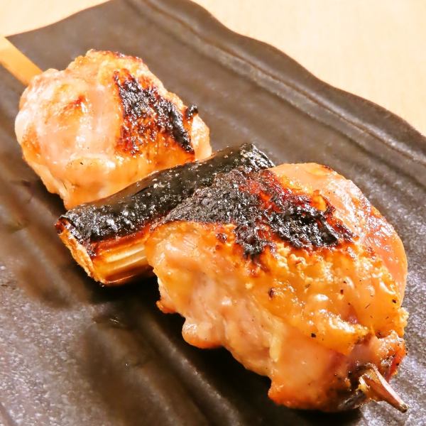 鳥八分店おすすめメニュー[１]◆盛岡元祖ジャンボ焼鳥【390円税込み】