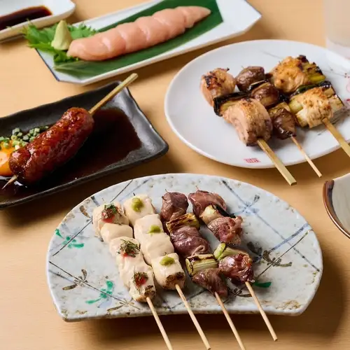 We serve delicious food even late at night.