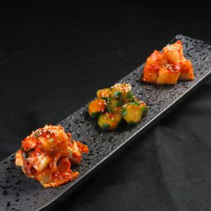 キムチ盛り合わせ