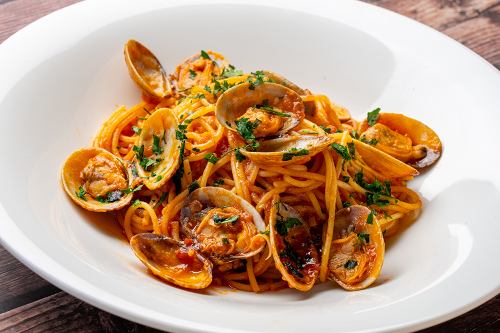 [Tomato sauce] Vongole Rosso with clams from Akkeshi, Hokkaido