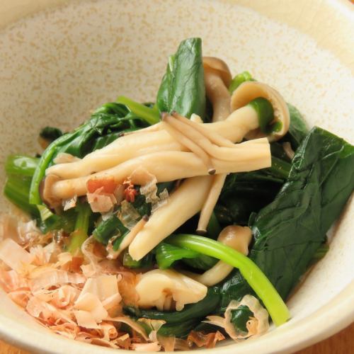 家常菜,蔬菜豐富。