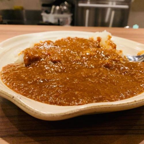 自製番茄咖哩:深受老顧客喜愛。