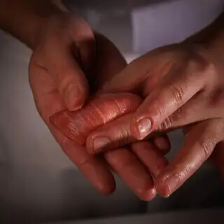 飲み放題付き【鮨 市むら 松コース 握り12貫】旬の味覚も楽しめる自慢のコース!9000円(税込)