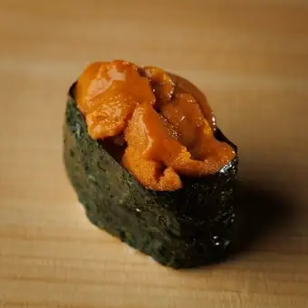 うに