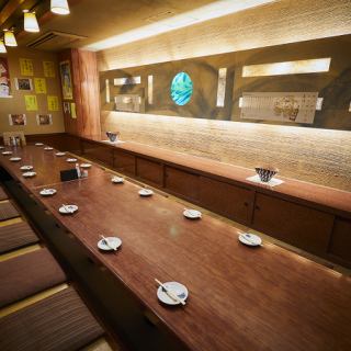 複数名でのご利用にも対応可能なテーブル席をご用意。会社の飲み会や各種宴会など、グループでのご利用にもおすすめです。