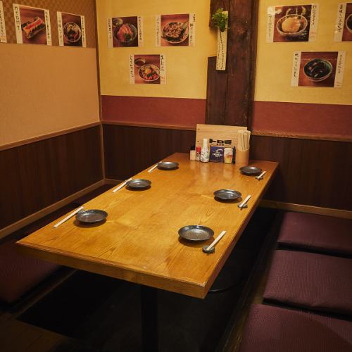 【如果您正在尋找聚會場所，歡迎光臨我們車站附近的餐廳】三樓下沉式暖桌，最多可容納48人