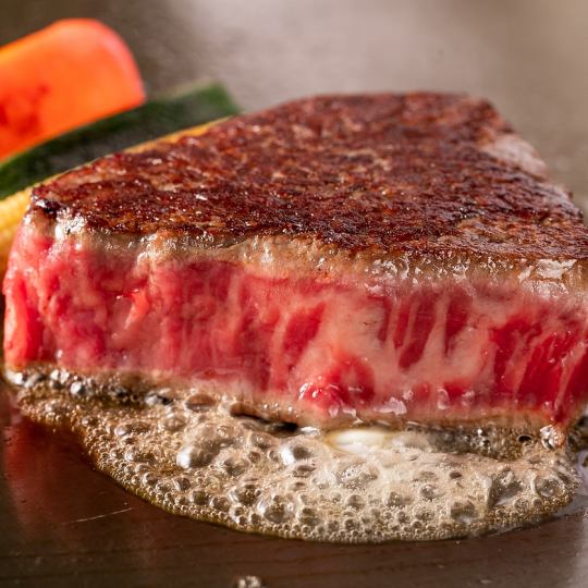 [All-you-can-drink included] Kuroge Wagyu beef steak course 11,000 yen (tax included)