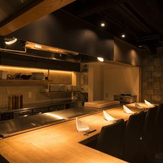  Casual entertainment is 【the best part of teppanyaki】 Counter seats are recommended! Counter seats can be guided up to 5 people! Recommended for foreign entertainment and dinner. As the number of seats is limited, please make a reservation as soon as possible. 