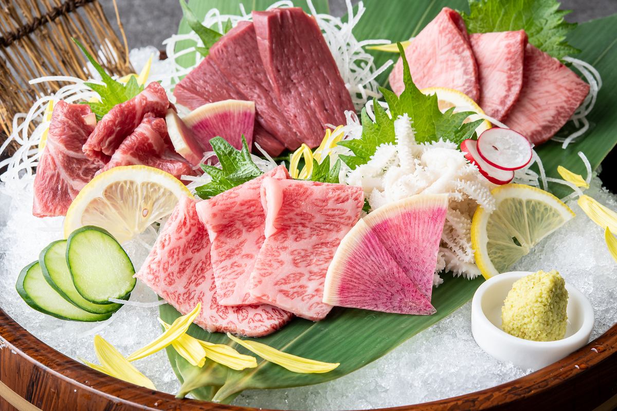 生でも食べられるほど鮮度にこだわった“のざき牛”が楽しめる！