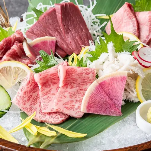鮮度が命の肉刺しも◎