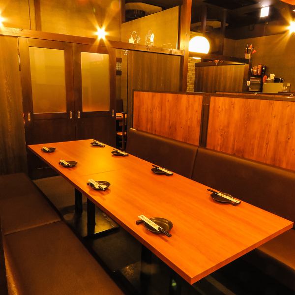 [Right next to the north exit of Hiroshima Station!] Box seats with a sense of privacy.You can use it for various occasions, from quick drinks and girls' parties to private events and banquets. Enjoy delicious food to your heart's content. [Smoking permitted at your seat]