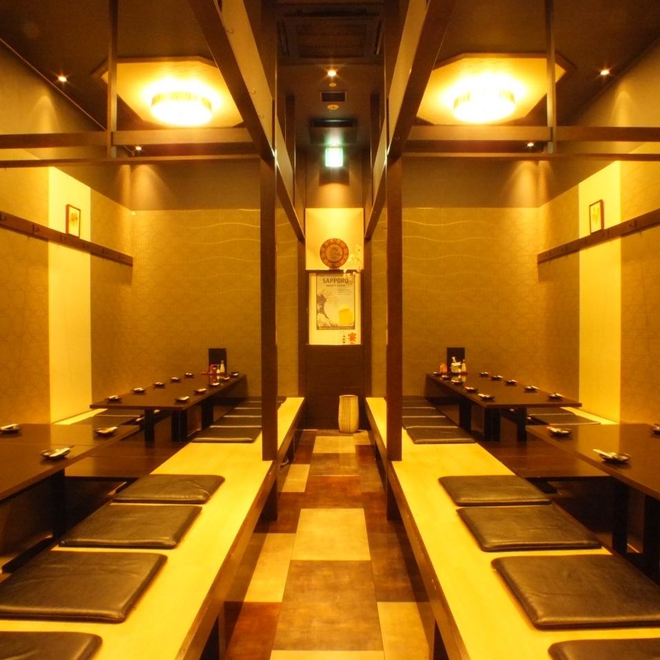 现代日式挖掘室可举办50人宴会！80人后可使用桌位！